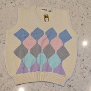 Aureus Men's V-Neck Sweater - Cream with Multicolor Argyle Pattern